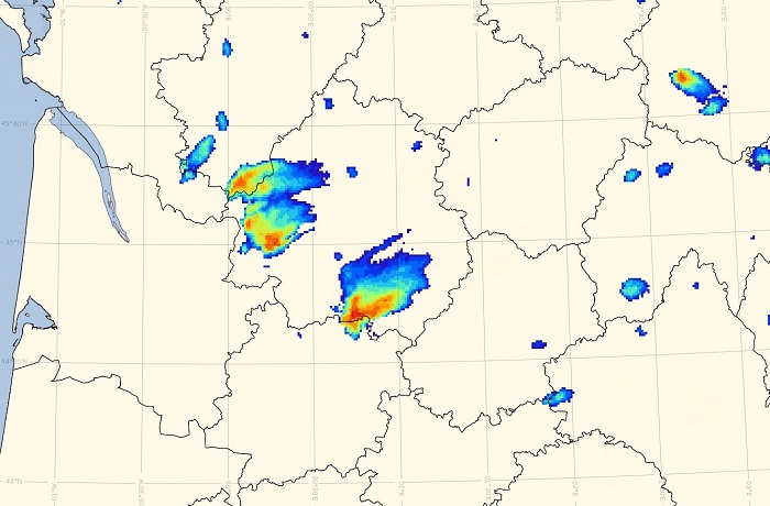 Supercellule avec un écho radar en forme de crochet