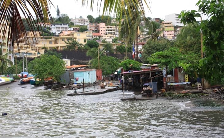 La baie de Fort de France sous l'influence du cyclone Tomas
