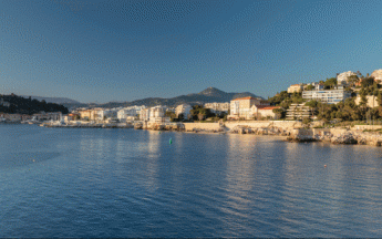 Le soleil brille généreusement dans le Sud, comme ici à Nice.