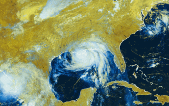 Image du satellite GOES16 hier 29 août 2021 à 17 UTC, au moment où Ida a touché terre.