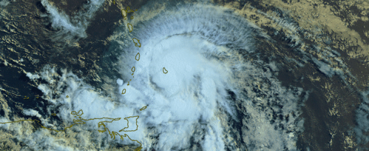 Le cyclone Elsa avant son passage sur l'arc antillais vendredi