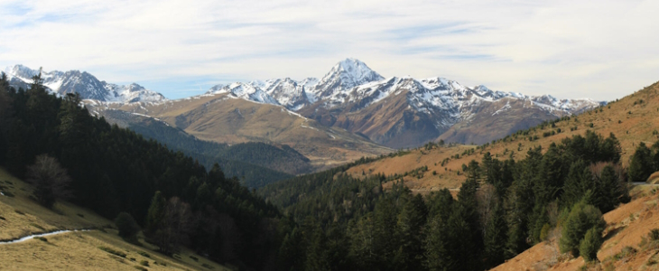 La douceur a fait presque disparaître la couverture neigeuse pyrénéenne.