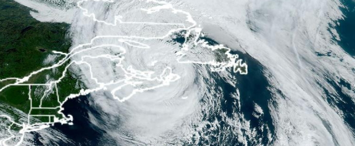 Fiona à son arrivée sur l'est du Canada.
