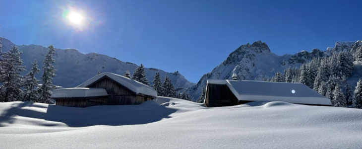 La neige est revenue sur tous les massifs, comme ici aux Contamines-Montjoie en Haute-Savoie.