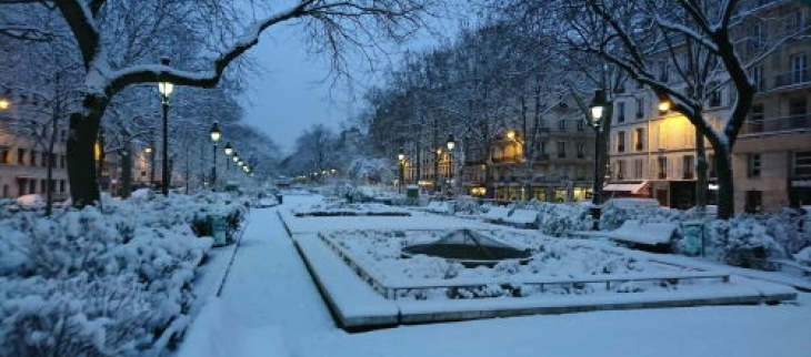 Paris se réveille sous la neige le 7 février 2018