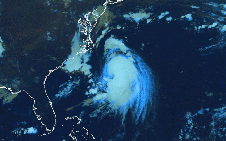 Image satellite le 21 août 2021 à 9 UTC. Henri remonte le long des côtes américaines. © Météo-France.