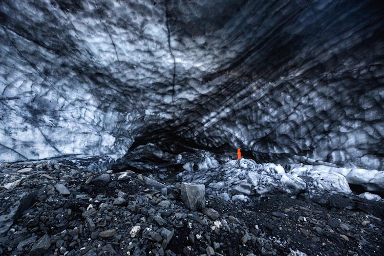 Au pied du glacier © Kevin Carpin