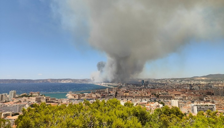 Pyrocumulus Marseille