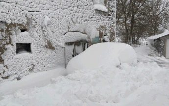 Neige à Vernines (63) le lundi 28 décembre 2020