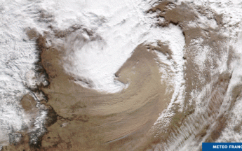 Image satellite NOAA le 15 décembre 2021 à 19h55 UTC.