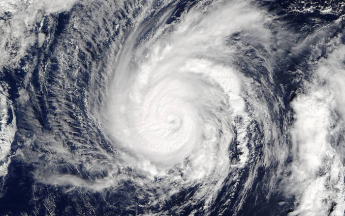 Image satellite d'un typhon