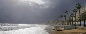 Cannes sous l'orage - © Getty / nikitje