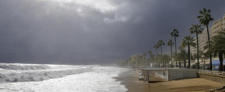 Cannes sous l'orage - © Getty / nikitje