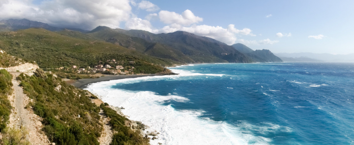 La plage de Nonza en Corse