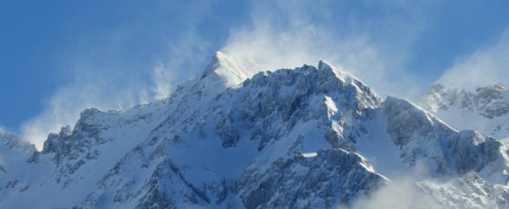 Les hauts sommets du massif de Belledonne (Isère) en février 2020.