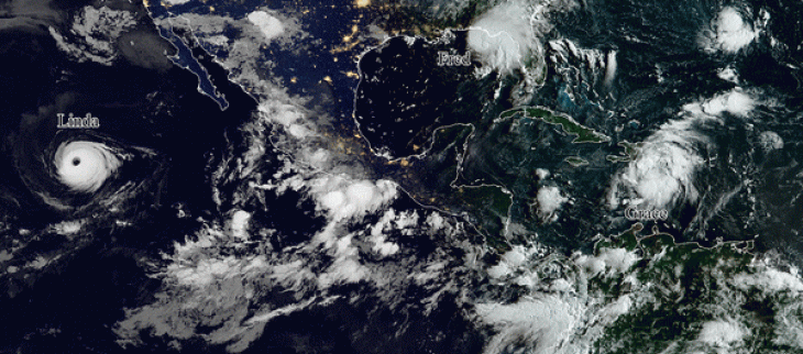 4 systèmes tropicaux sont présents dans la même zone du globe.