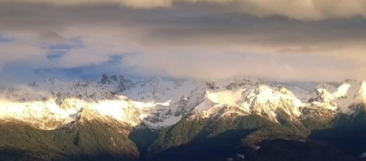 Un enneigement qui résiste en altitude.