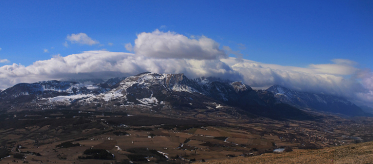 Effet de foehn sur les Alpes.