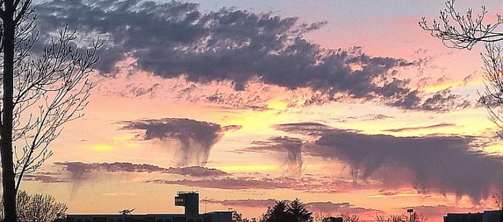 VIDEO. C'est quoi cette mer de nuages, phénomène météo rare, près de  Clermont-Ferrand ?