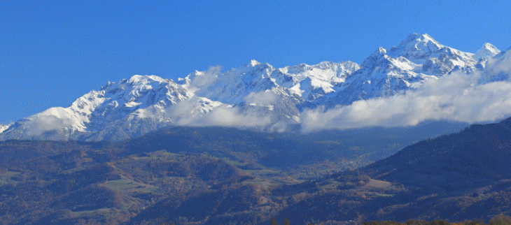 Massif de Belledonne vu depuis Grenoble, le 5 novembre 2021.