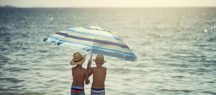 Enfants à la plage.