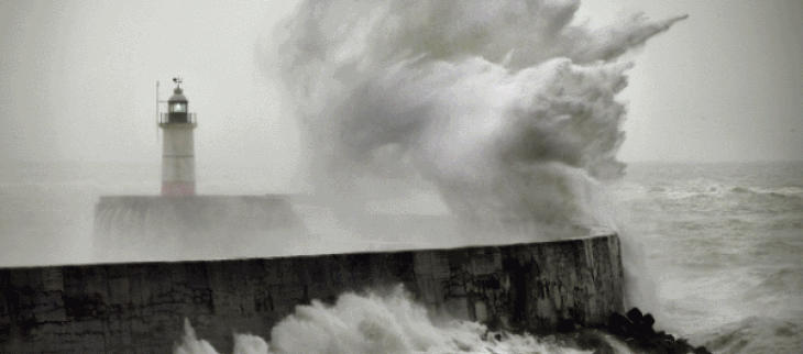 Tempête Goretti : vents violents et vagues-submersions