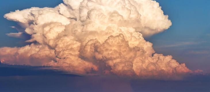 Combien y a-t-il de litres d'eau dans un nuage ?