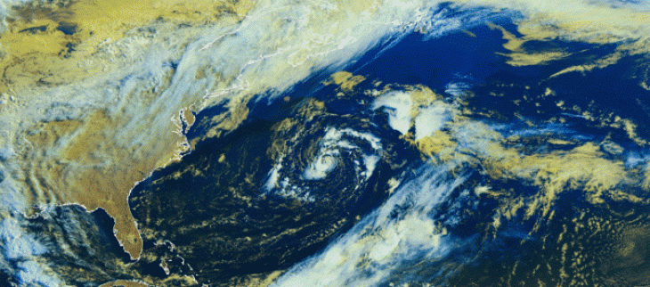 La tempête subtropicale Ana vue par le satellite GOES-Est le 22 mai 2021 à 12 UTC