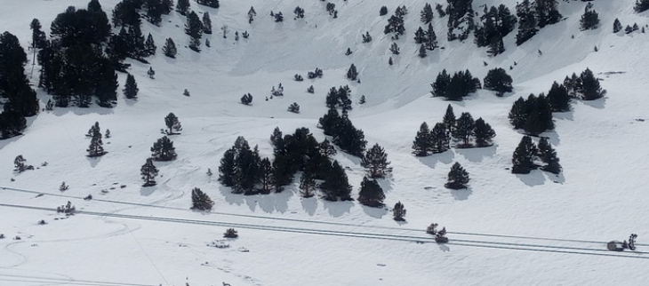 Saint-Lary, le 21/04/2022, encore très bien enneigé pour la saison comme la plus grande partie des Pyrénées au-dessus de 2 000 m d’altitude.
