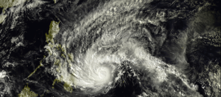 Image du satellite HIMAWARI8 le 14 décembre avant l'arrivée de Rai sur les Philippines..